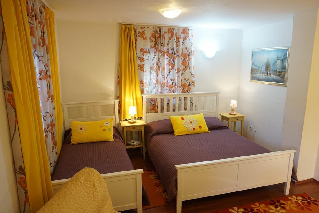 Apartments Suncani ซาเกร็บ ภายนอก รูปภาพ